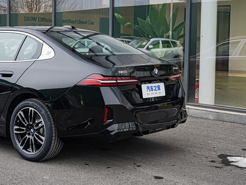 2026�� �Ŀ� 530Li ������ M�˶���װ