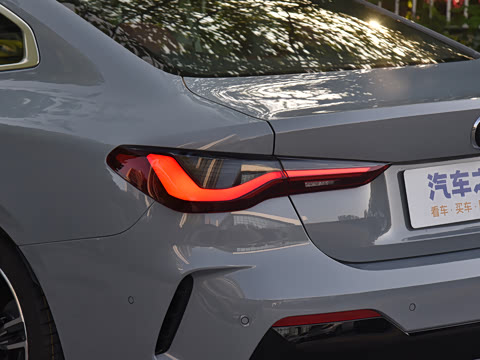 2026�� 425i M�˶���װ