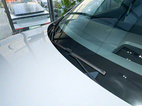 2026�� ���� 702 Max �콢��