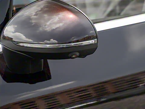 2025�� 350 e L 4MATIC ��ذ�