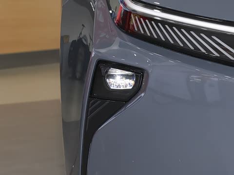 2026�� 1.8L ˫�� ��Ӣ��