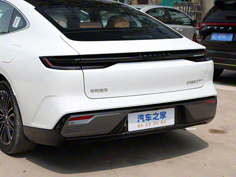 2025�� 60km EM-i ������