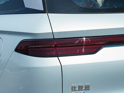 2026�� �ɳ۰� DM-i 220KM������