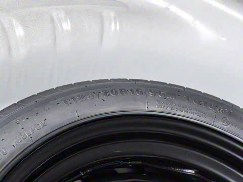 2025�� �Ŀ� 300TSI DSG���а�