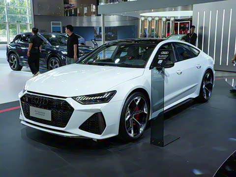 2025�� RS 7 4.0T Sportback performance