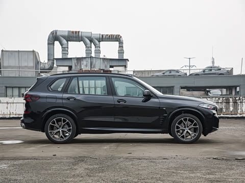 2026�� �Ŀ� xDrive 30Li ������M�˶���ҹ��װ