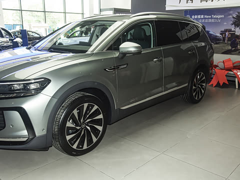 2026�� 450TSI �������� 7��