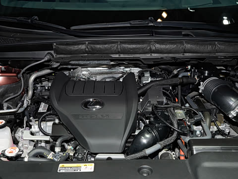 2026�� 500h ����F SPORT Performance