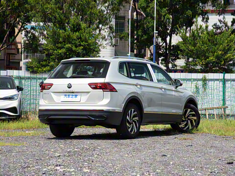 2025�� ���ڿ� 300TSI �Զ��������ڰ�