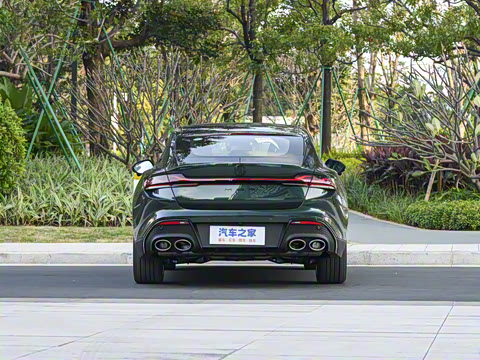 2026�� 2.0T Trophy+ �����Ǽݰ�