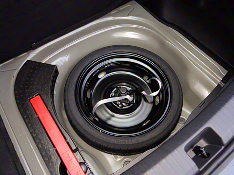 2026�� ���L 300TSI ��а�