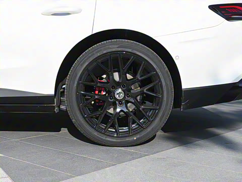 2026�� 2.0T Trophy+ �����Ǽݰ�