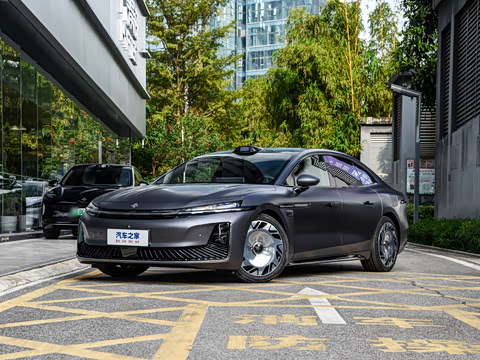 2025�� ������