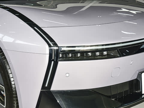 2025�� 820 �������� Ultra