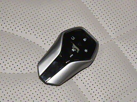 2025�� 670 Max��