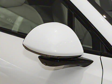 2025�� 85kWh ������