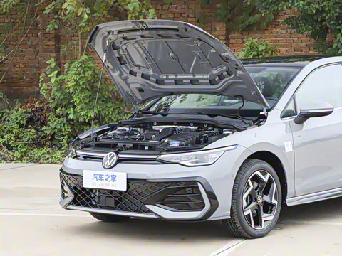 2026�� 300TSI R-Line