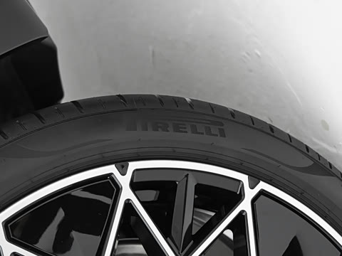 2027�� 60L �����