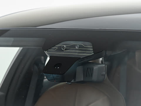 2027�� 60L �����