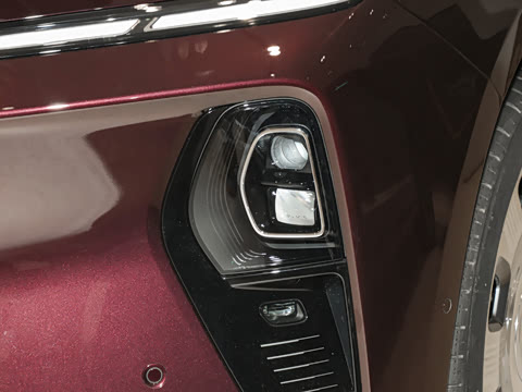 2025�� 102kWh ��ƽ���ر��