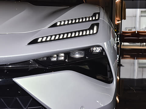 2025�� 600 ������