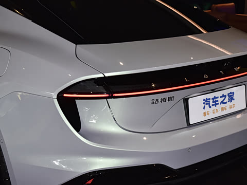 2025�� 600 ������