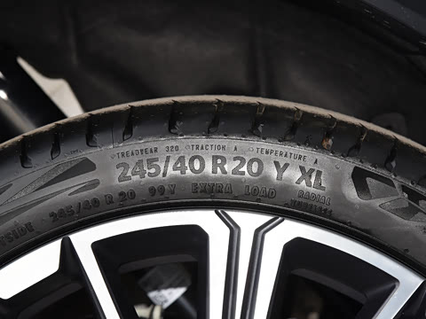 2026�� xDrive25Li X�����װ