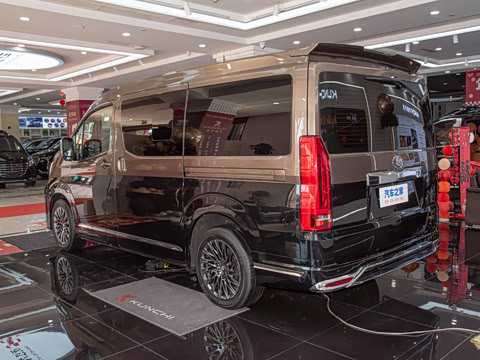 2026�� ����KL900˫ƴ