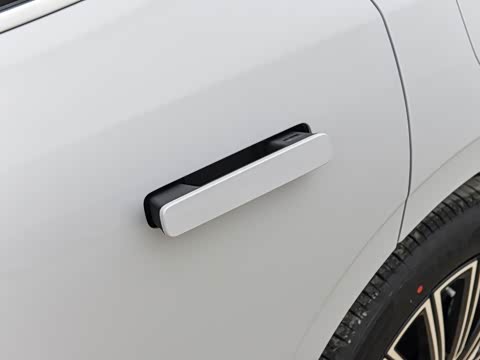 2026�� 225km EM-i Զ�����ǺӰ�