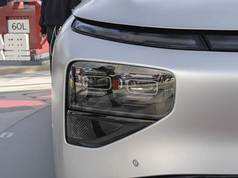 2026�� 680 ���� Max