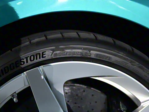 2026�� 3.9T V8 ��׼��