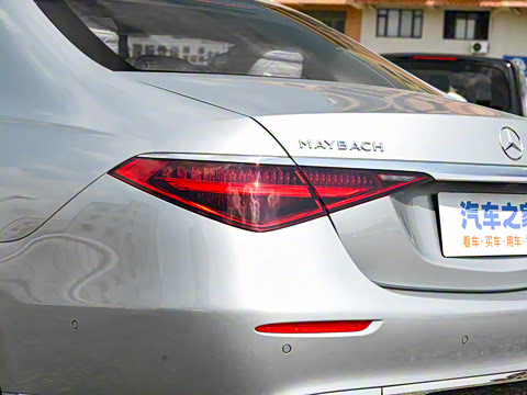 2025�� �Ŀ� S 480 4MATIC