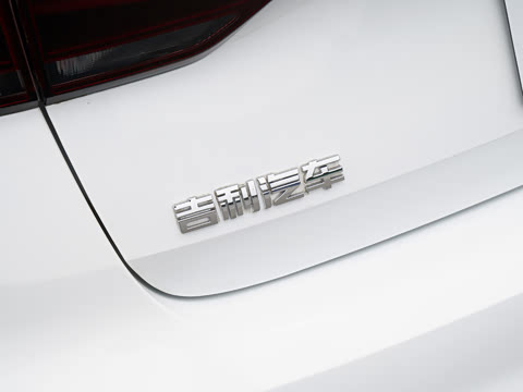 2027�� ���� 1.5L CVT������