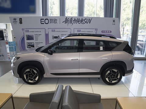 2025�� ����SMART�� 64.2kWh