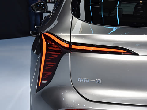 2025�� 730 ���� ��ѡ��