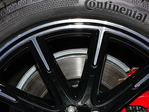 2025�� BRABUS ���ܰ�