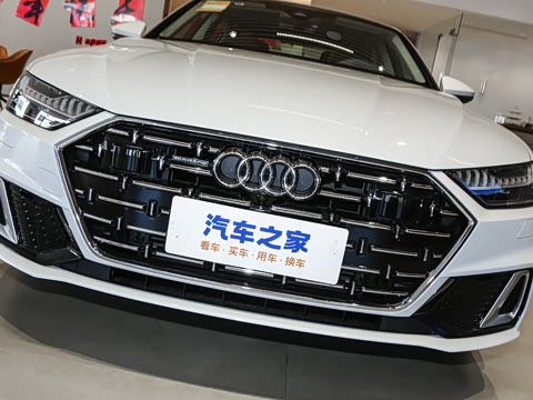 2025�� 45 TFSI quattro ������