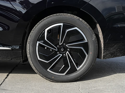 2026�� ���� 660 Max