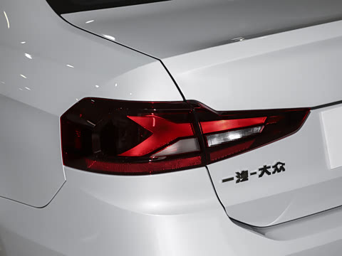 2025�� 1.5L �Զ���ȡ��