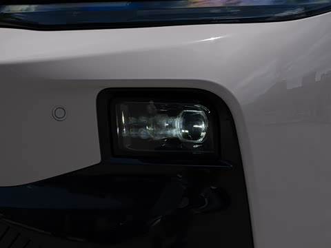 2027�� 670������