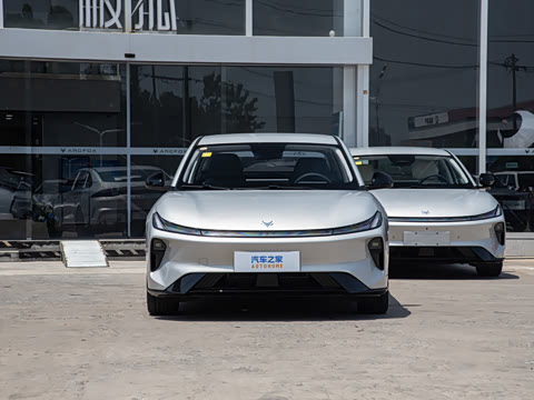 2026�� 460PLUS