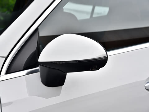 2026�� GLC 300 L 4MATIC ������