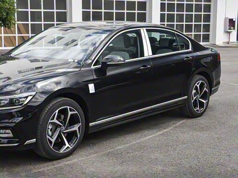 2025�� �Ŀ�� ������ 330TSI DSG������