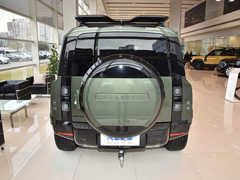 2026�� 110 3.0T P400 �����ر��