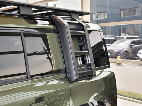 2026�� 110 3.0T P400 �����ر��