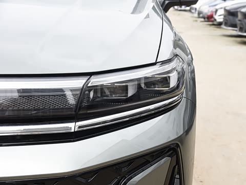 2026�� 450TSI �����콢 6��