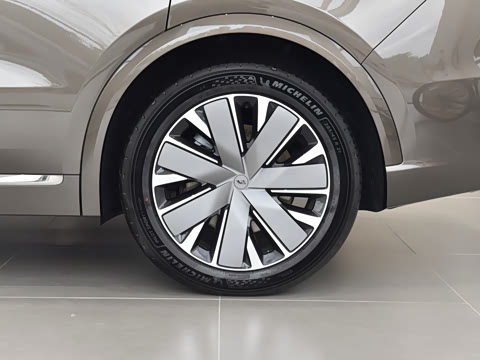 2026�� Ultra