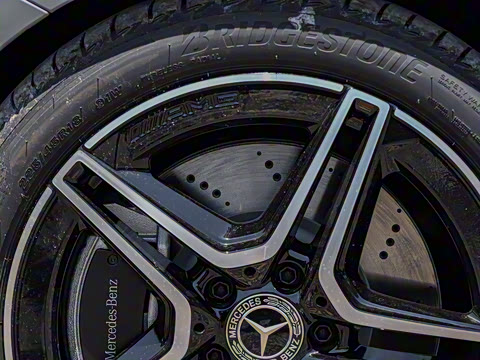 2025�� CLA 260 4MATIC ��ذ�