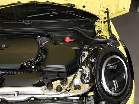 2025�� JOHN COOPER WORKS