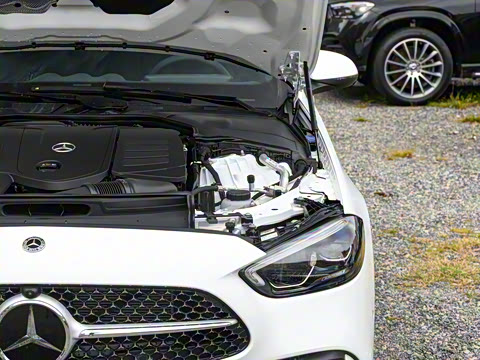 2026�� C 260 L �˶���